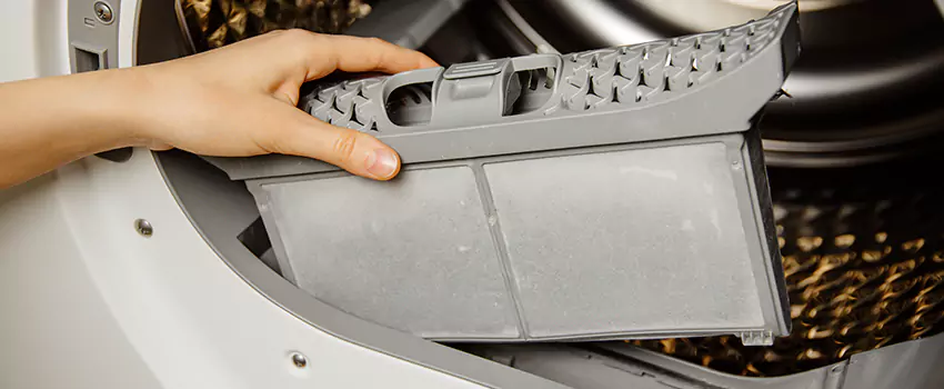 Signs Of A Clogged Dryer Lint Trap in La Presa, California