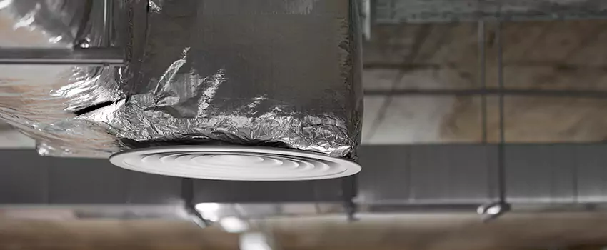 Signs of Dust Accumulation in Vents in La Presa, CA